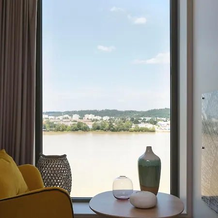 Hilton Garden Centre Μπορντό