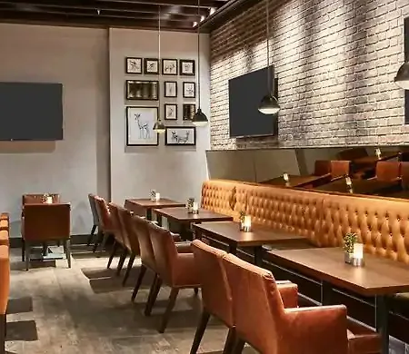 Ξενοδοχείο Hilton Garden Centre 4*